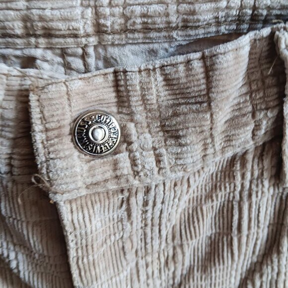 33x32 Vintage Big E 1970's Levis For Gals Corduroy Wide-Leg Bellbottom Pants - Picture 6 of 9
